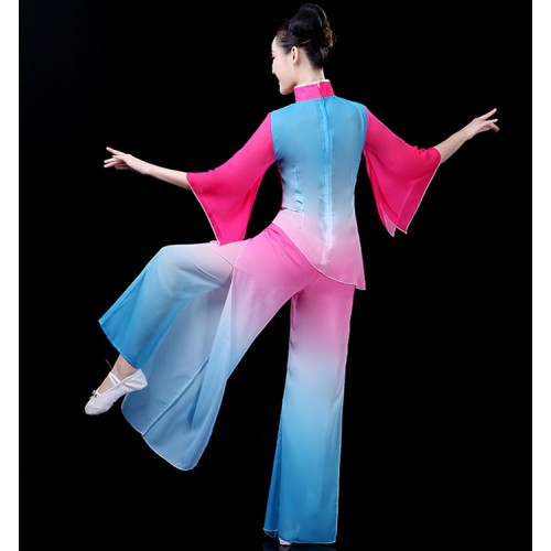 Women's Square Dance Costume Folk Dance Costume Festive Folk Dance Yangko  Dance Performance Clothing : Buy Online at Best Price in KSA - Souq is now  : Fashion