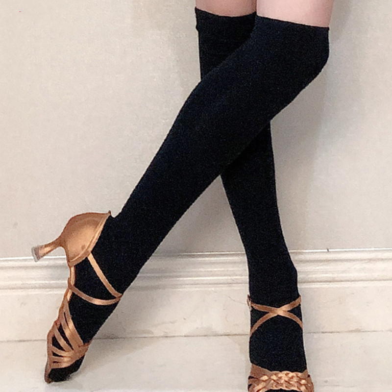 https://www.wholesaledancedress.com/image/cache/catalog/girls-kids-black-color-latin-dance-socks-children-black-dance-stockings-for-competition-practice-girls-non-slip-base-socks-childrens-dance-socks-w04972-800x800.jpg