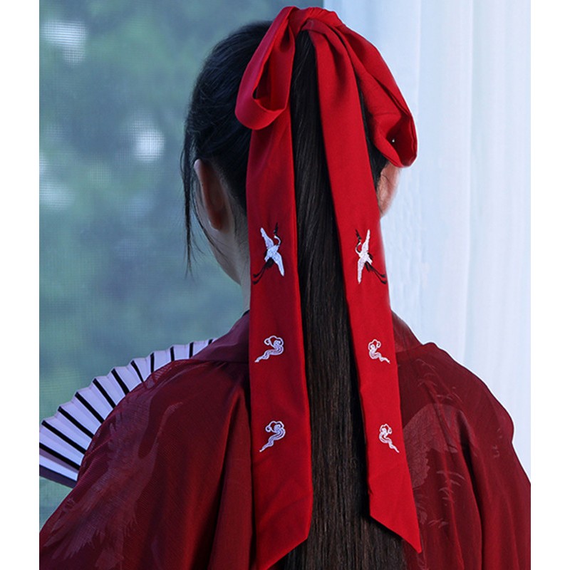 Incorporating Modern Elements with Hanfu Hair Ribbons