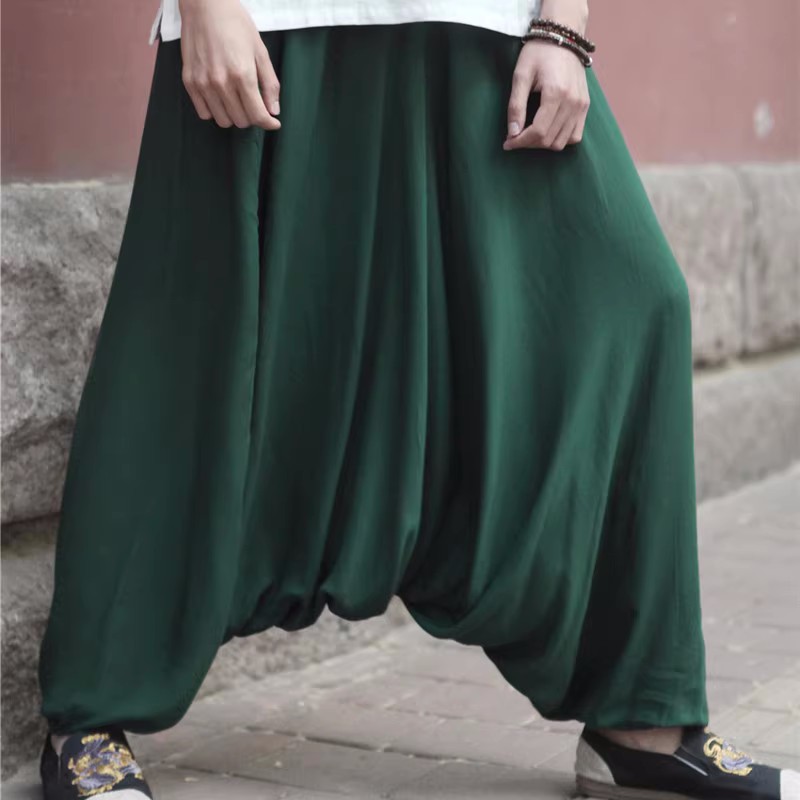 https://www.wholesaledancedress.com/image/cache/catalog/light-cotton-mens-hanging-big-crotch-pants-for-men-youth-chinese-kung-fu-tai-chi-uniforms-classcial-yogda-dancing-loose-large-size-low-crotch-pants-trendy-chinese-style-w06587-800x800.jpg